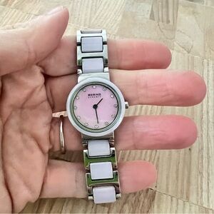 Bering ladies pink mother of pearl dial ceramic dress Watch NEW BATTERY